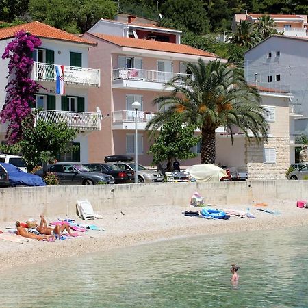 Apartments By The Sea Podgora, Makarska - 11469 Exterior foto